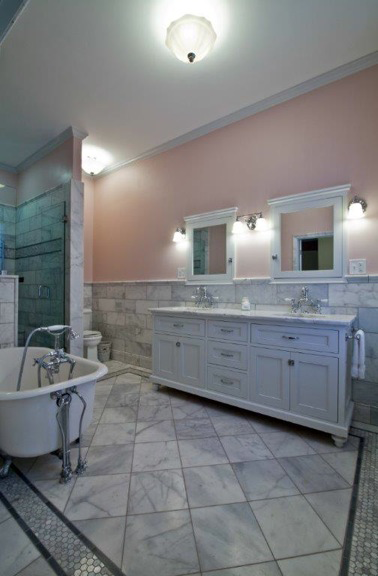 Casa-Bianca-Master-Bathroom